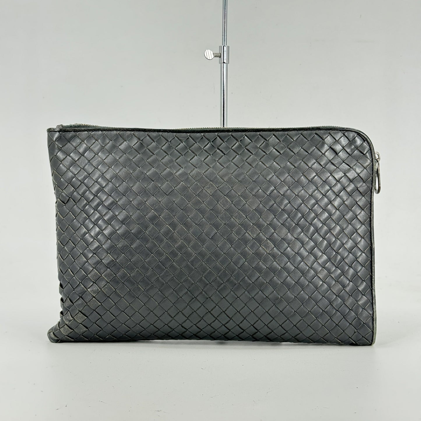 BOTTEGA VENETA イントレチャート エナメル グレー ビジネスバッグ