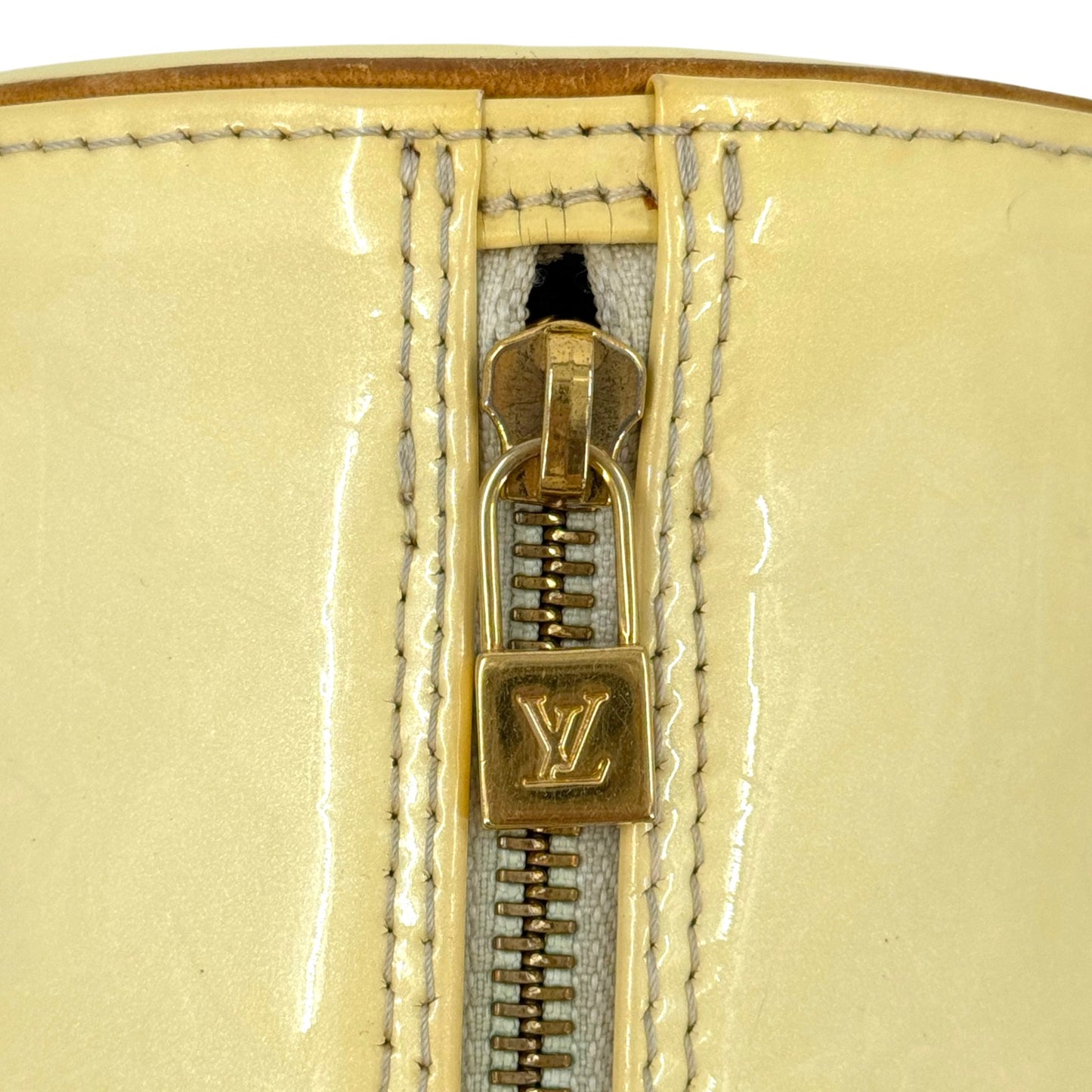 LOUIS VUITTON ベッドフォード ヴェルニ クリーム エナメル ハンドバッグ M91331