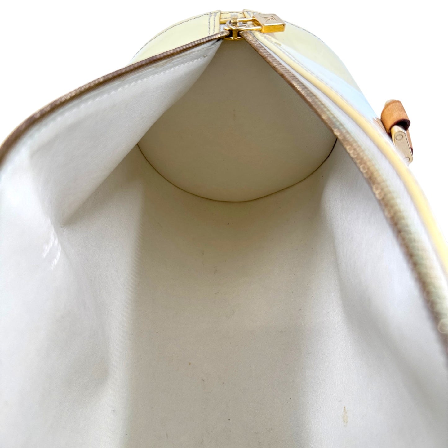 LOUIS VUITTON ベッドフォード ヴェルニ クリーム エナメル ハンドバッグ M91331