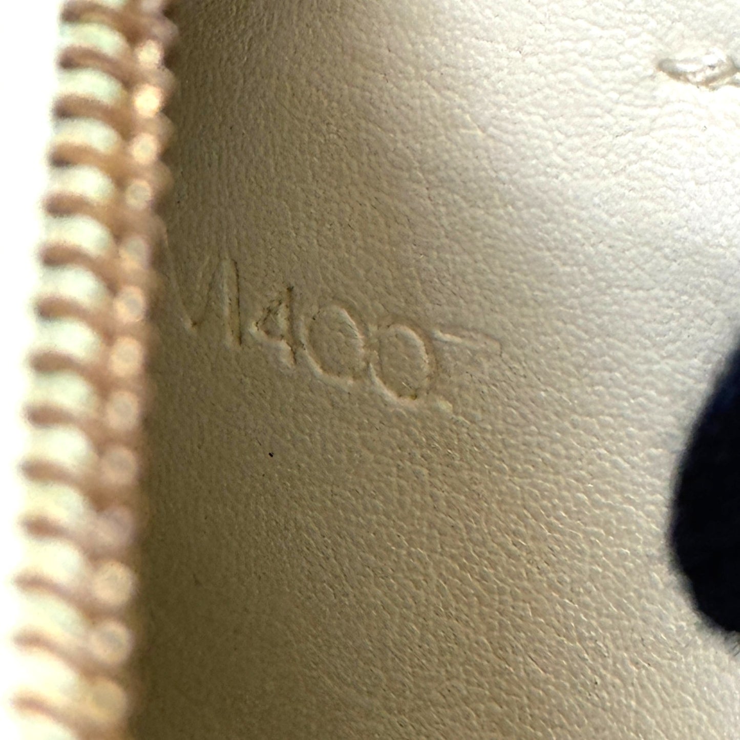 LOUIS VUITTON ベッドフォード ヴェルニ クリーム エナメル ハンドバッグ M91331