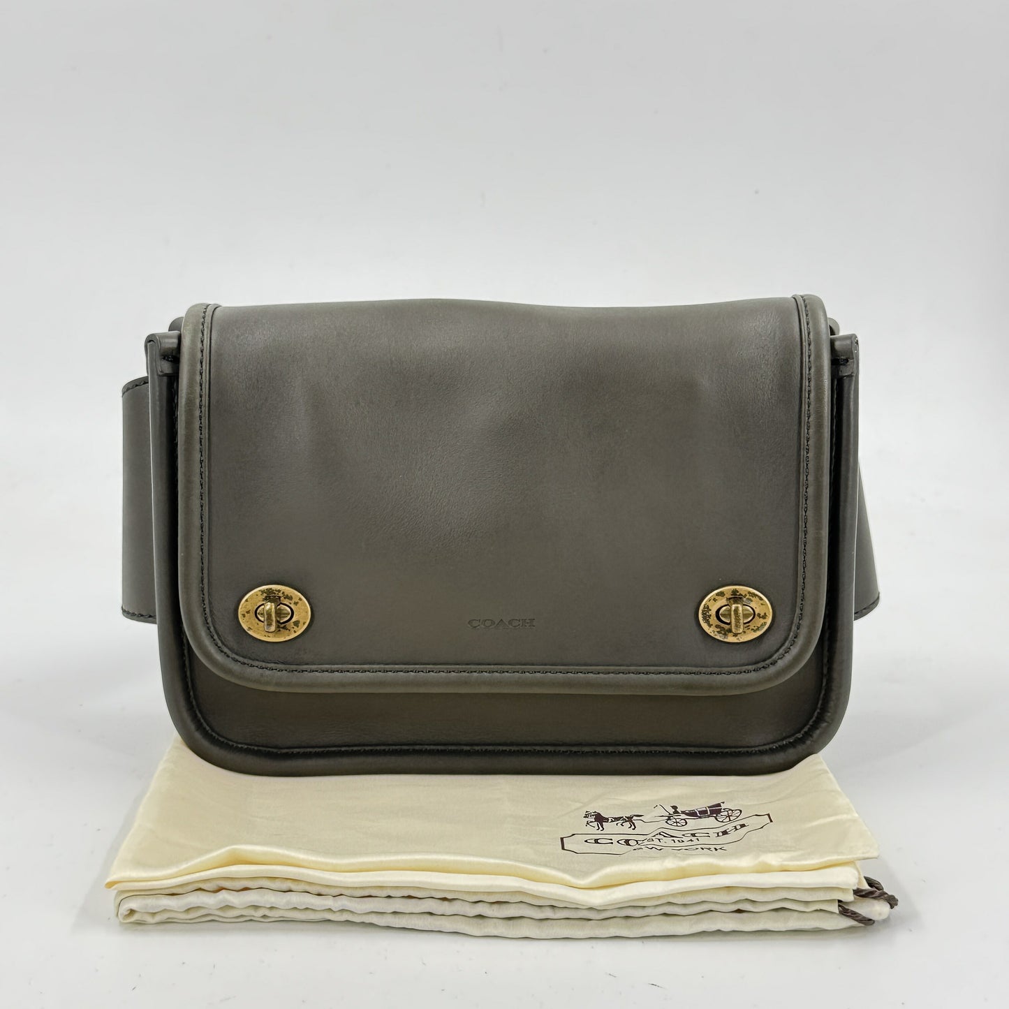 COACH アッシュブラウン レザー ウエストバッグ