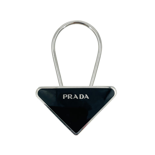 PRADA トライアングルロゴ キーリング