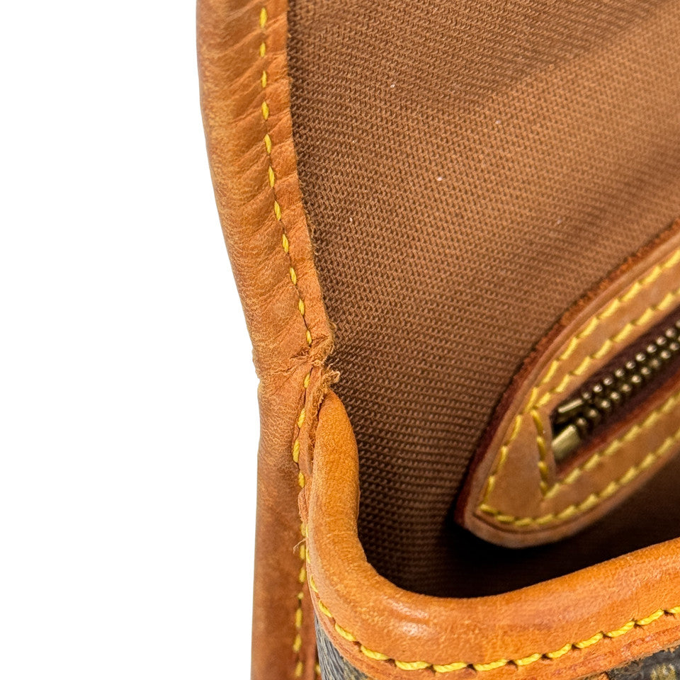LOUIS VUITTON モノグラム ソローニュ M42250 ショルダーバッグ