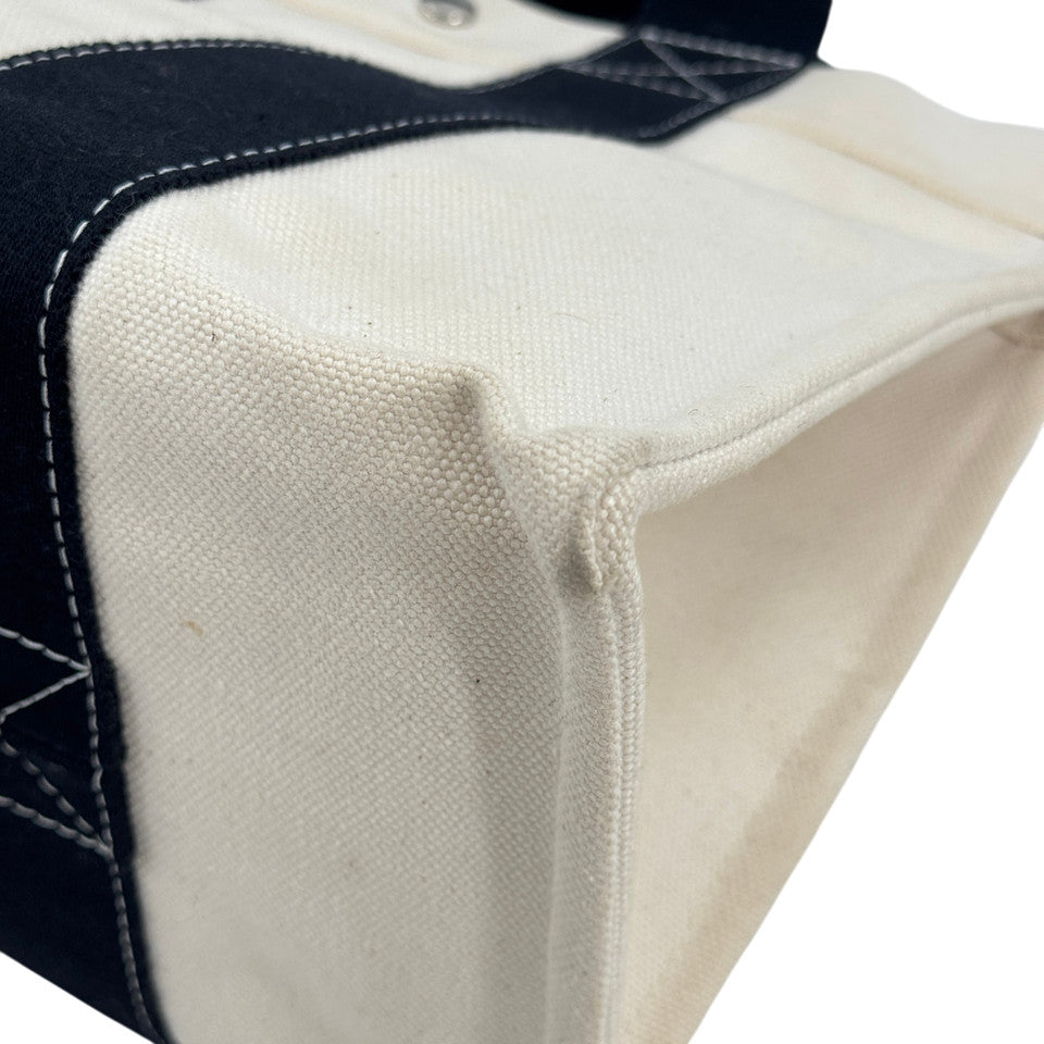 HERMES ホワイト x ブラック ボラボラMM ハンドバッグ