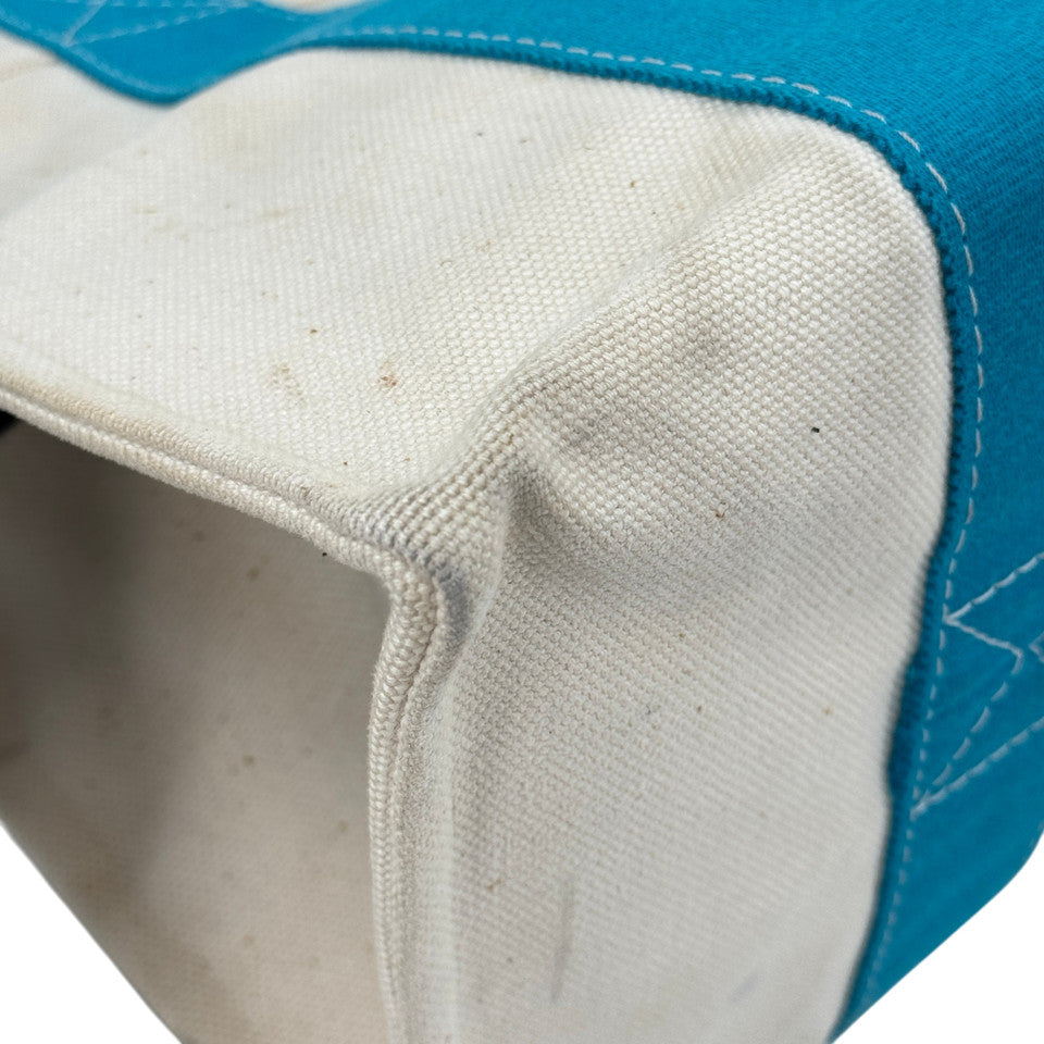 HERMES ホワイト x ブルー ボラボラMM ハンドバッグ