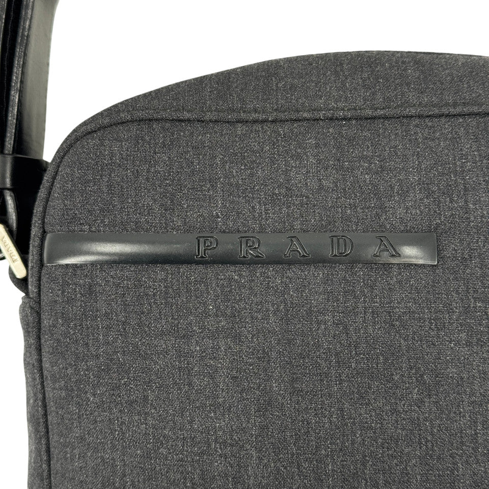 PRADA ミラノ グレー ショルダーバッグ