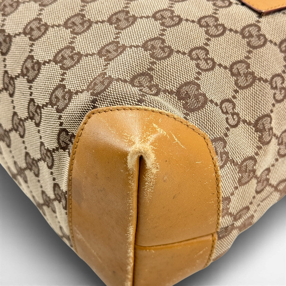 GUCCI GGキャンバス ベージュ ショルダーバッグ