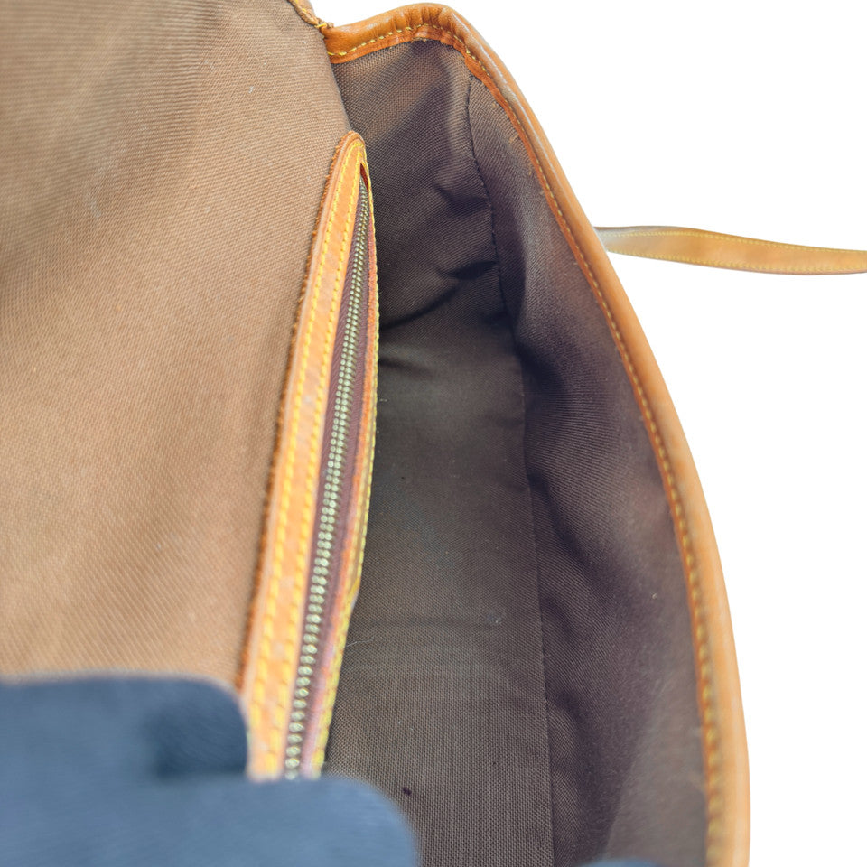 LOUIS VUITTON モノグラム ソローニュ M42250 ショルダーバッグ