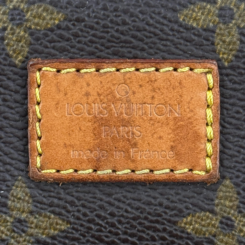 LOUIS VUITTON モノグラム ソミュール30 M42256 ショルダーバッグ
