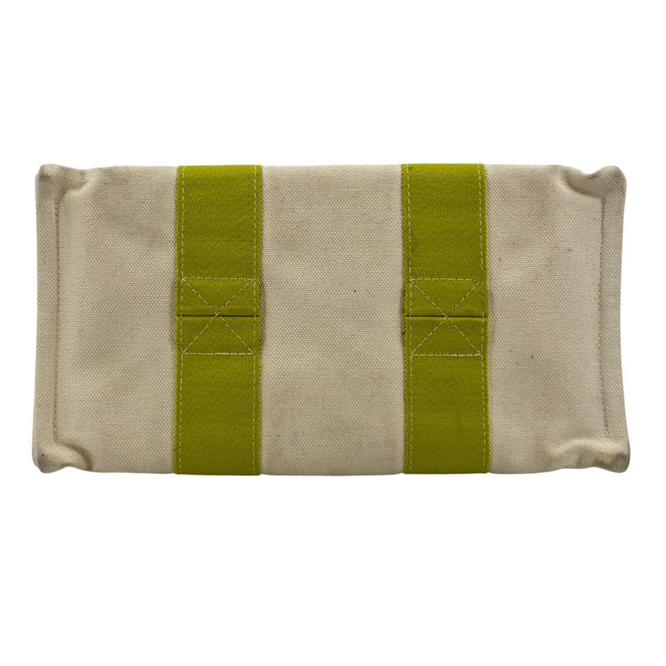 HERMES ホワイト x グリーン ボラボラMM ハンドバッグ