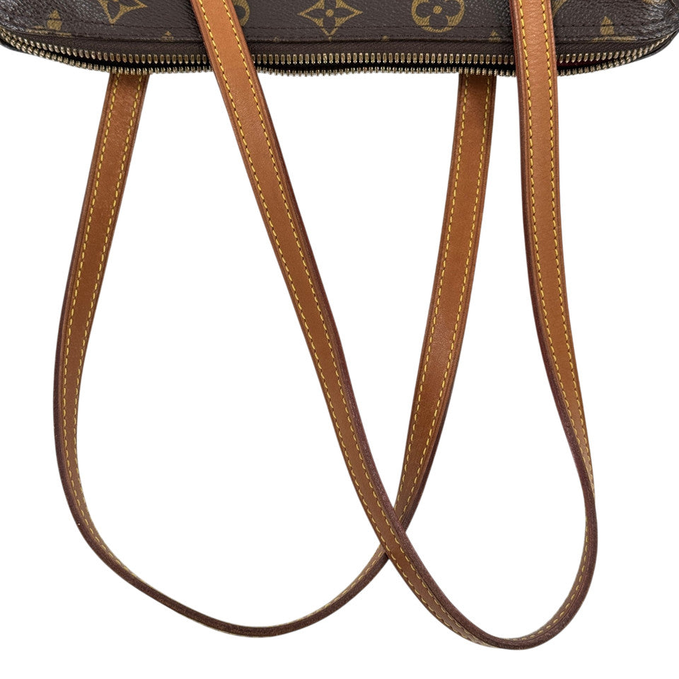 LOUIS VUITTON モノグラム クーサンGM M51141 ショルダーバッグ