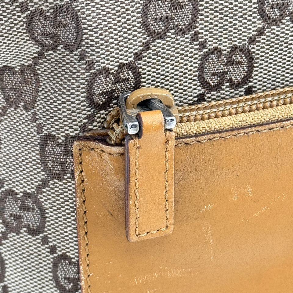 GUCCI GGキャンバス ベージュ ショルダーバッグ