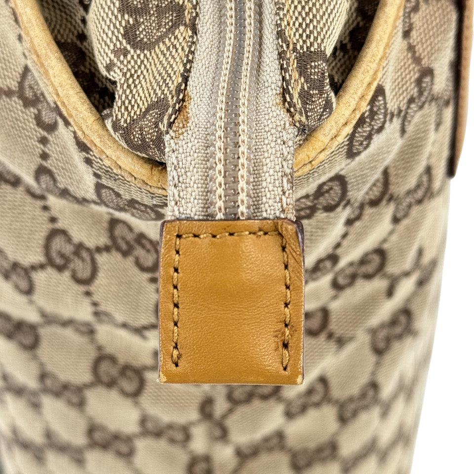 GUCCI GGキャンバス ベージュ ショルダーバッグ