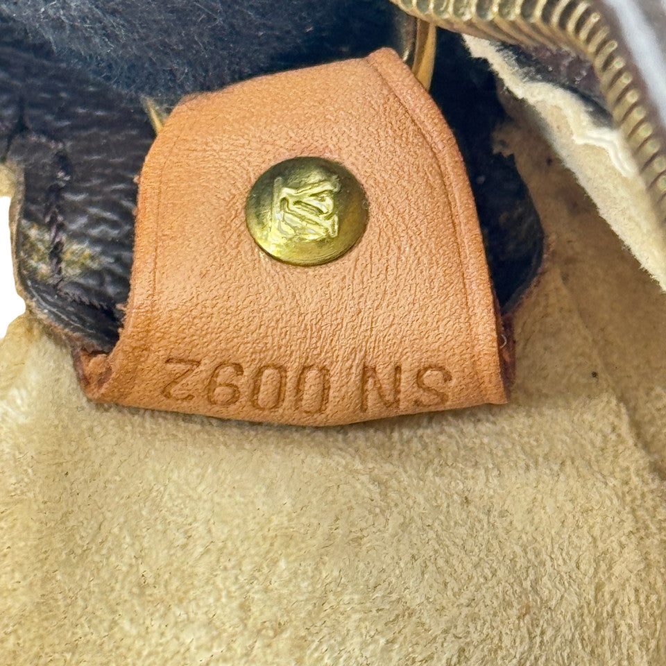 LOUIS VUITTON モノグラム ループGM M51145 ショルダーバッグ