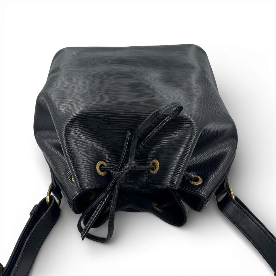 LOUIS VUITTON エピノワール プチノエ M59012 巾着 ショルダーバッグ