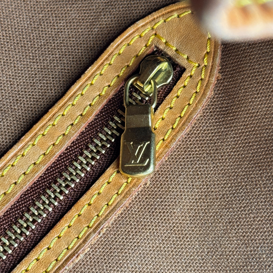 LOUIS VUITTON モノグラム バティニョールオリゾンタル M51154 ショルダーバッグ