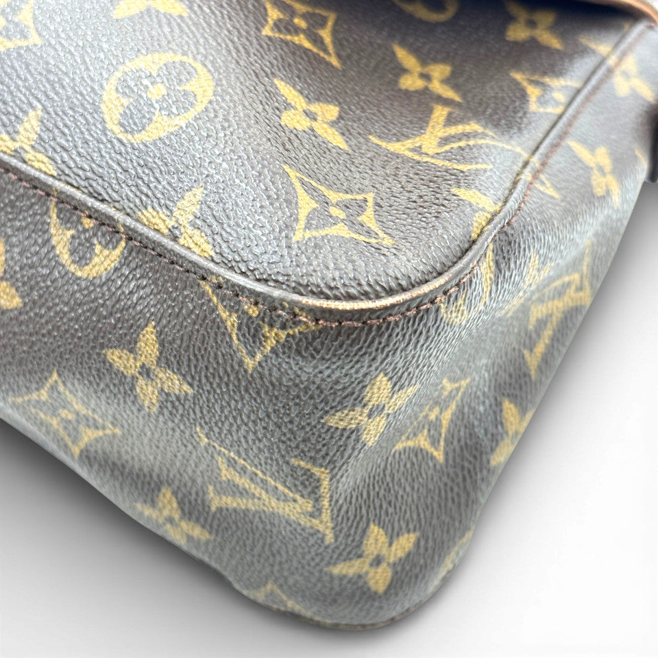 LOUIS VUITTON モノグラム ミニループ M51147 ショルダーバッグ