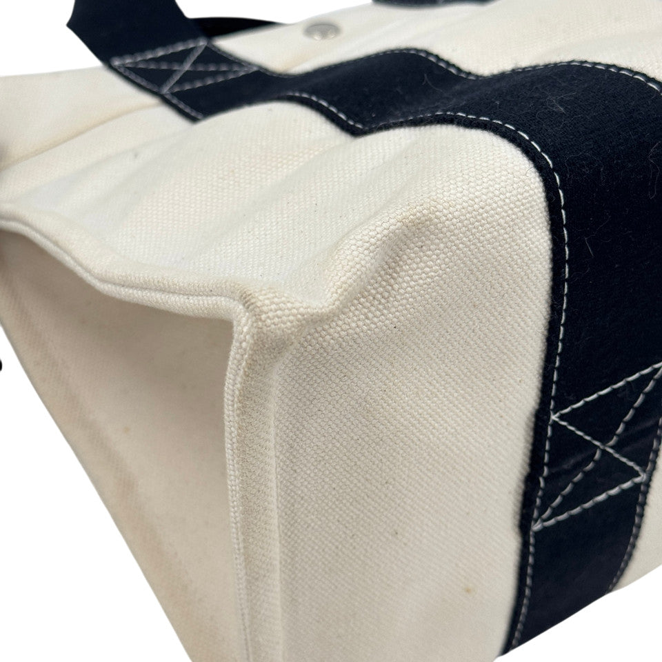 HERMES ホワイト x ブラック ボラボラMM ハンドバッグ