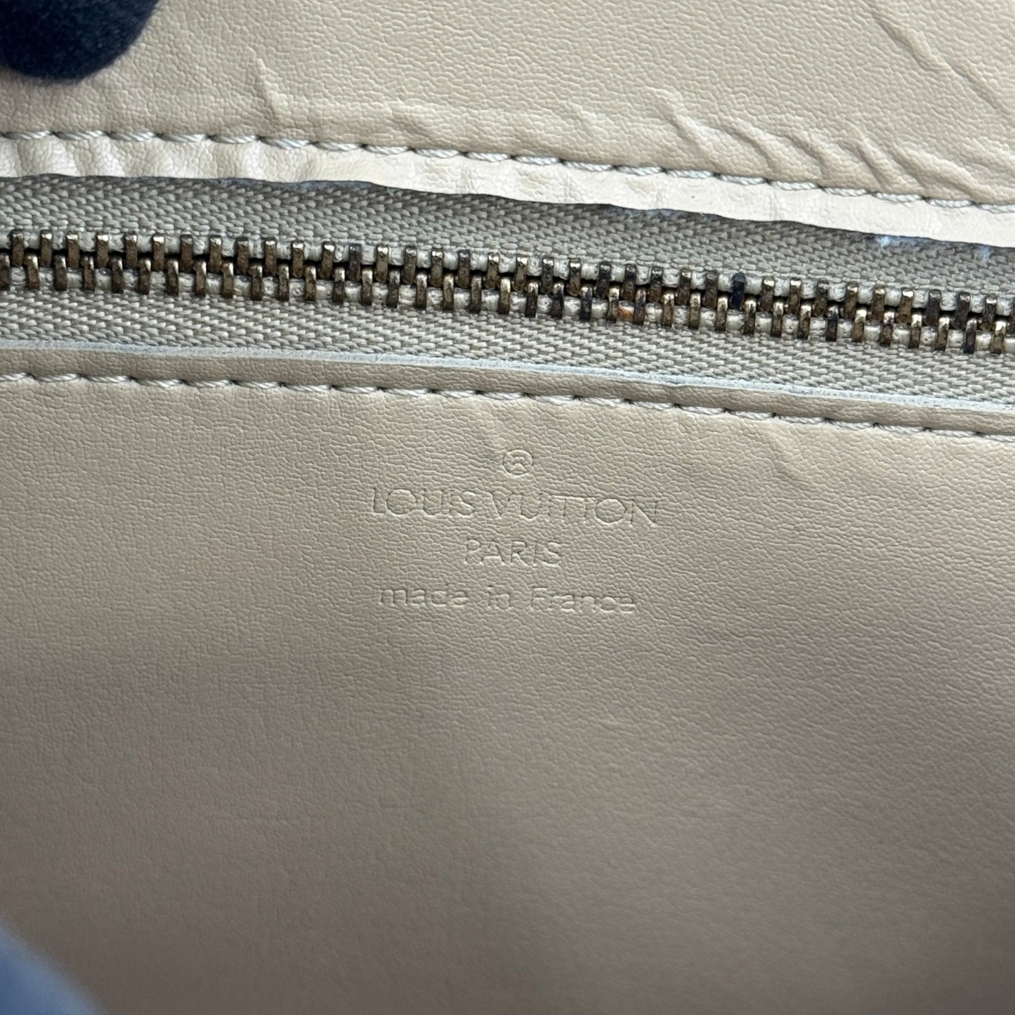 LOUIS VUITTON モノグラム ヴェルニ クリスティGM M91147 ショルダーバッグ