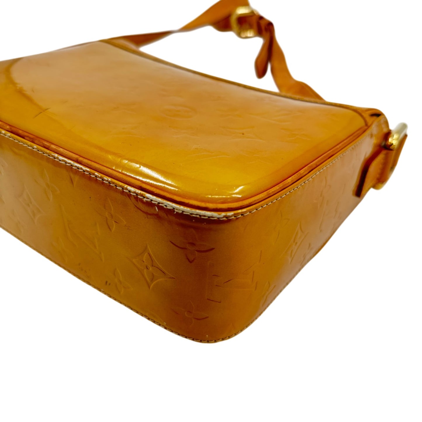 LOUIS VUITTON モノグラム ヴェルニ クリスティGM M91147 ショルダーバッグ